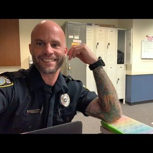 Meet your Posher, Bj